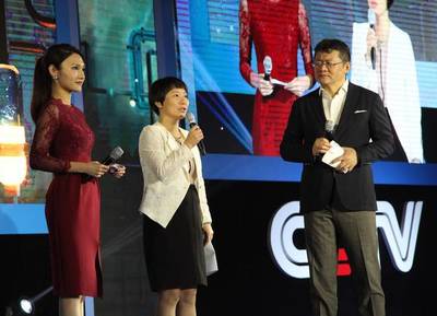央视广告推广到厦门 任学安激情赋诗_广告频道_央视网(cctv.com)
